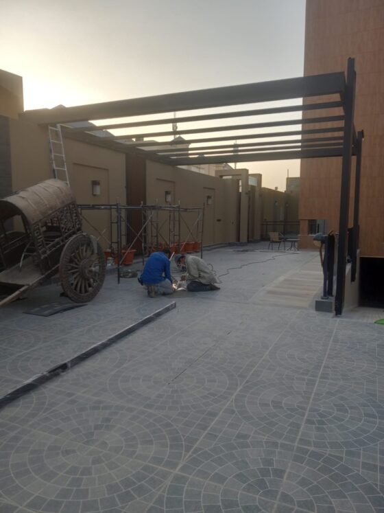 مقاول في الرياض